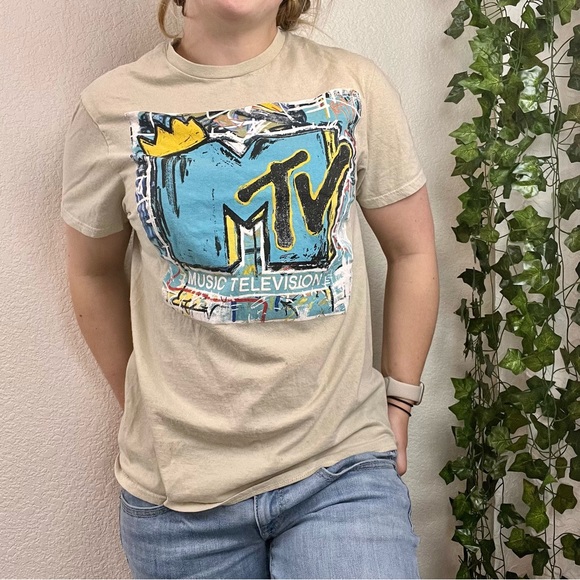 MTV Tops - MTV Logo Vintage Beige T Shirt